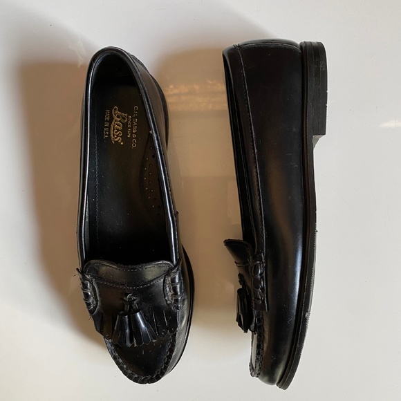 Bass Black Leather Loafers - Picture 4 of 4